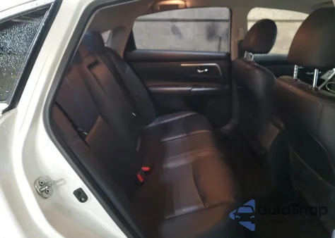 2018 Nissan Altima 2.5 из США, поврежденный, VIN 1N4AL3AP9JC281357